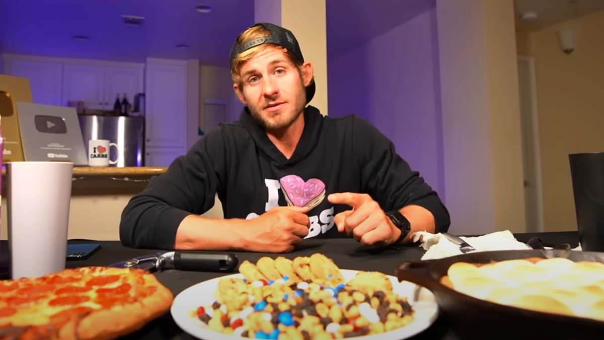 Individuals left surprised after man eats greater than 50,000 energy in 24 hours