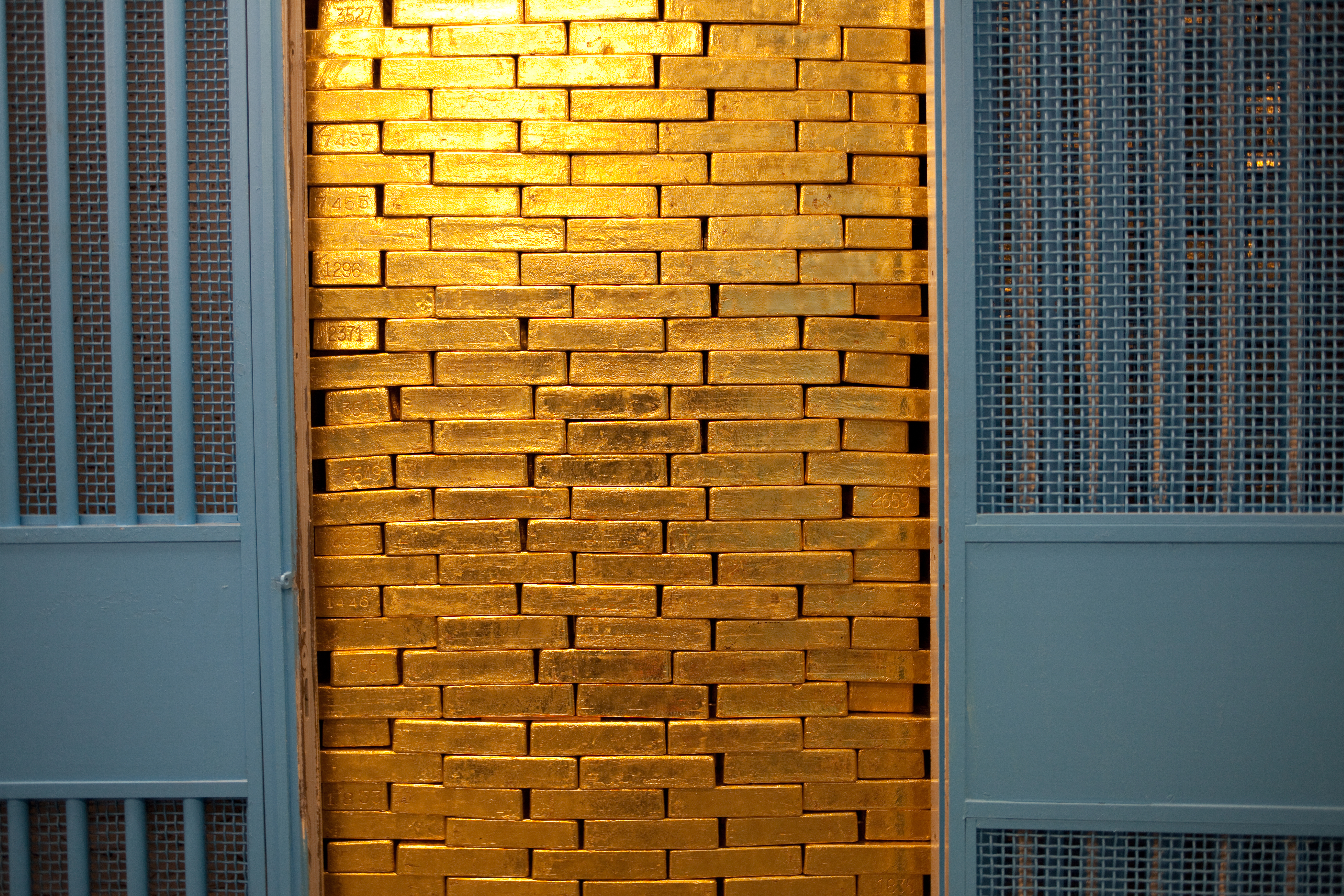 https://img.dailynews19.com/wp-content/uploads/2026/01/How-safe-is-Germanys-gold-in-the-USA.jpg