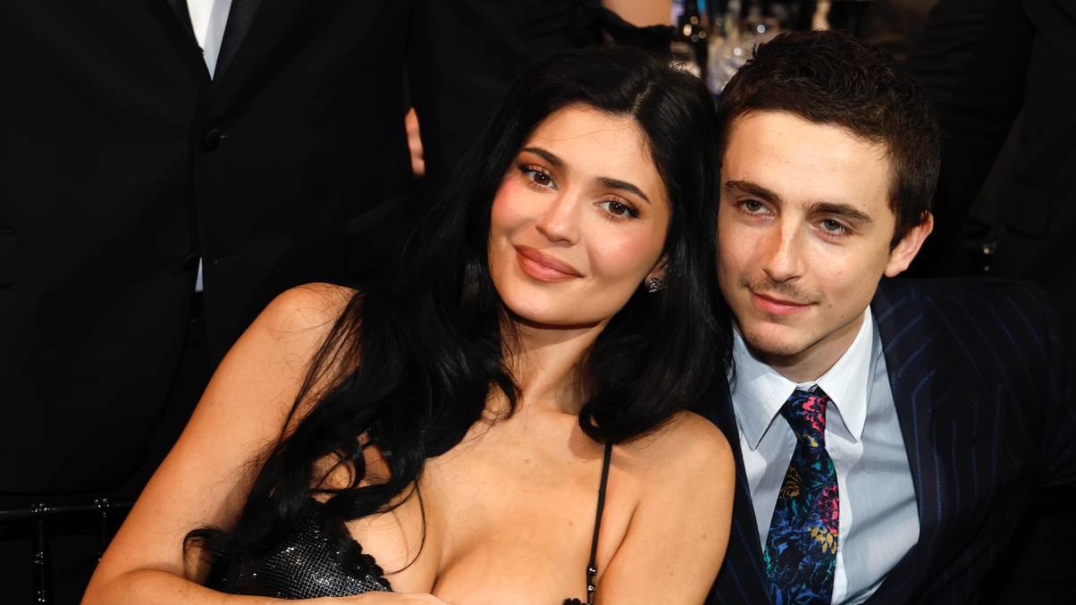 Timothée Chalamet comments on relationship with Kylie Jenner at Critics Choice Awards