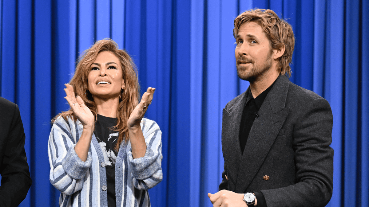 Ryan Gosling and Eva Mendes make their first official public look collectively in over ten years