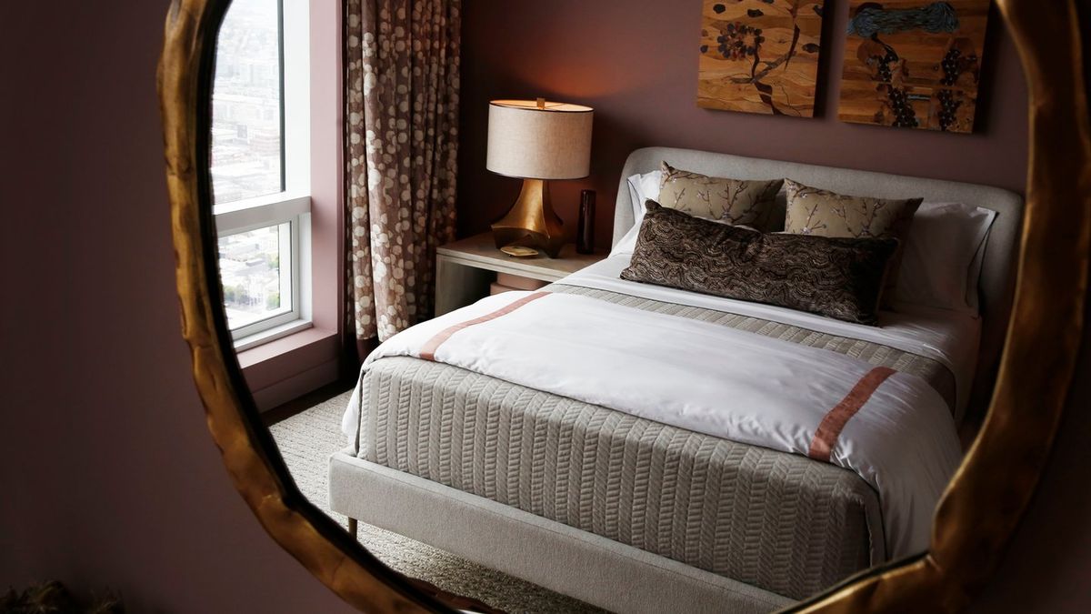 Creepy purpose why you need to by no means have a mirror dealing with your mattress