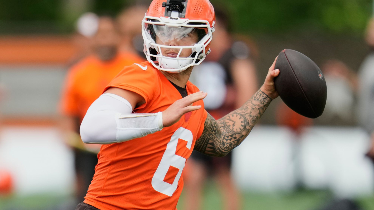 Browns Fans Want Dillon Gabriel to Stay, but Todd Monken Appears to Have Other Plans