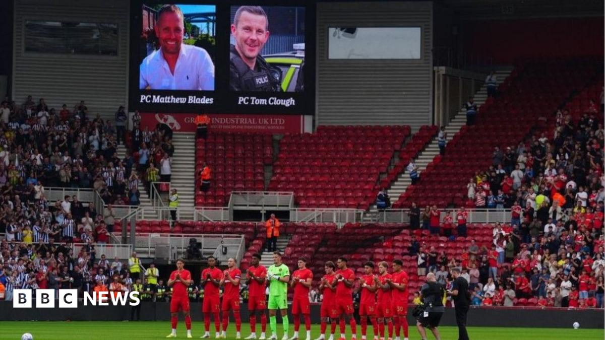 Football Fans Pay Tribute to Cleveland Police Officers Killed in Crash