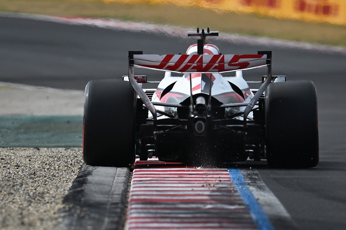 Haas Completes Latest TPC Test as Focus Grows on 2027 F1 Driver Lineup Decision