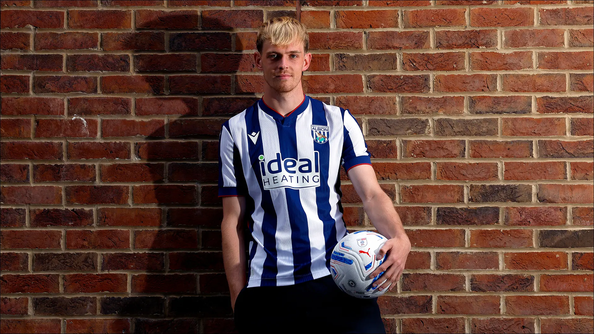 Official: West Brom Sign Toby Collyer From Manchester United