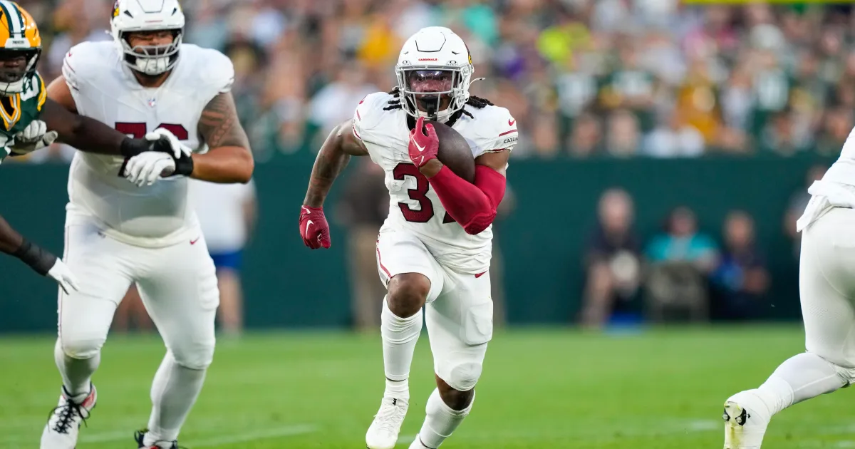 Patriots Acquire Running Back in Trade With Cardinals