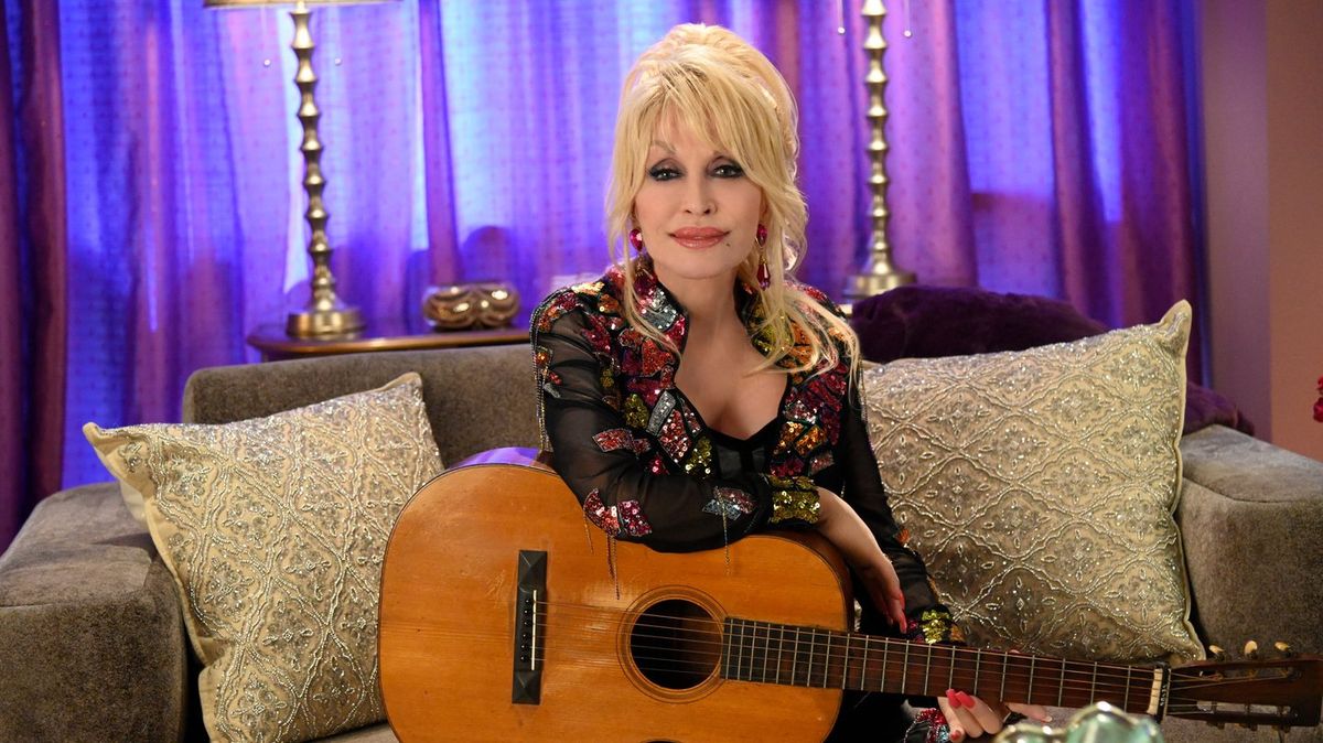 Eminem Shares Never-Before-Seen Note From Dolly Parton in Sweet Tribute
