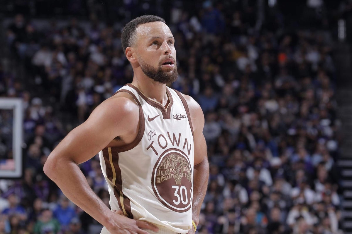 Steph Curry Faces a Crucial Decision With the Warriors’ Future at Stake