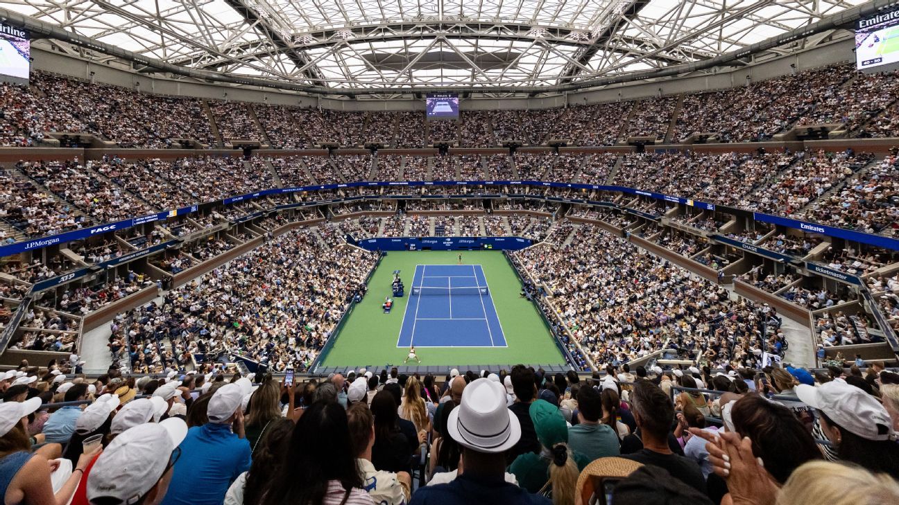 US Open Odds: Sabalenka and Alcaraz Favored as Tournament Begins