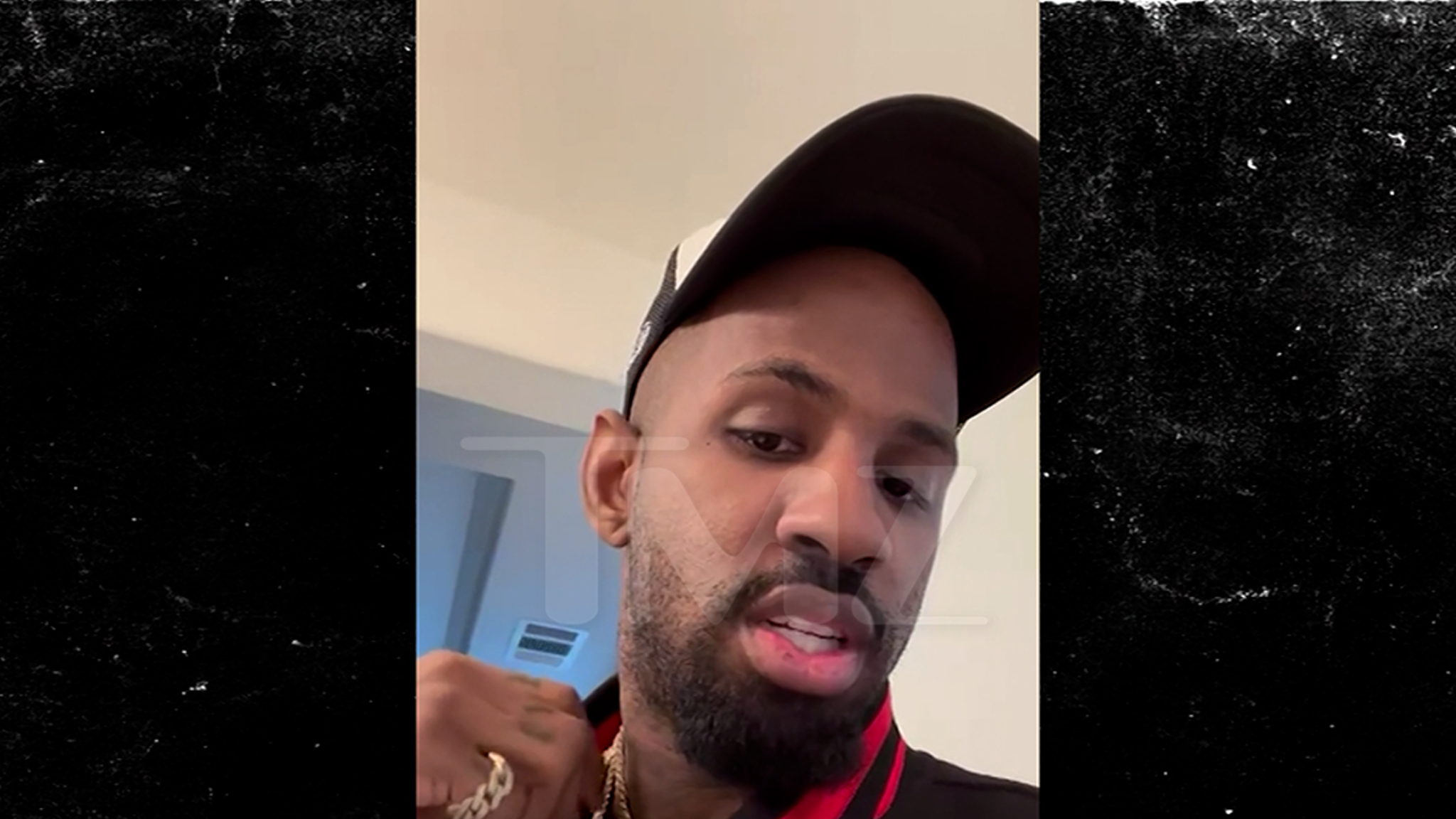 Watch Fake 49ers Player Daejon Love Tell Woman He’s Seeking a ‘Genetically Superior’ Partner