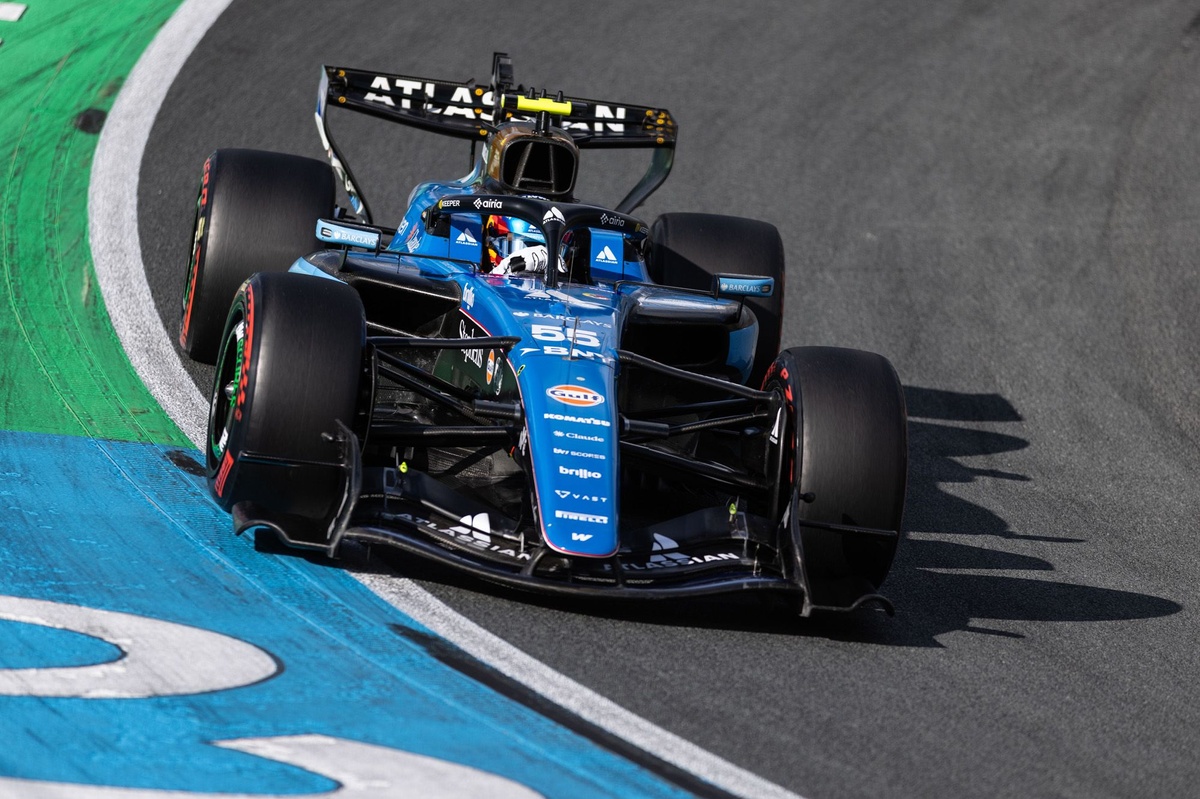 Williams Collapses in F1 Pecking Order: ‘Aston is a different league right now’