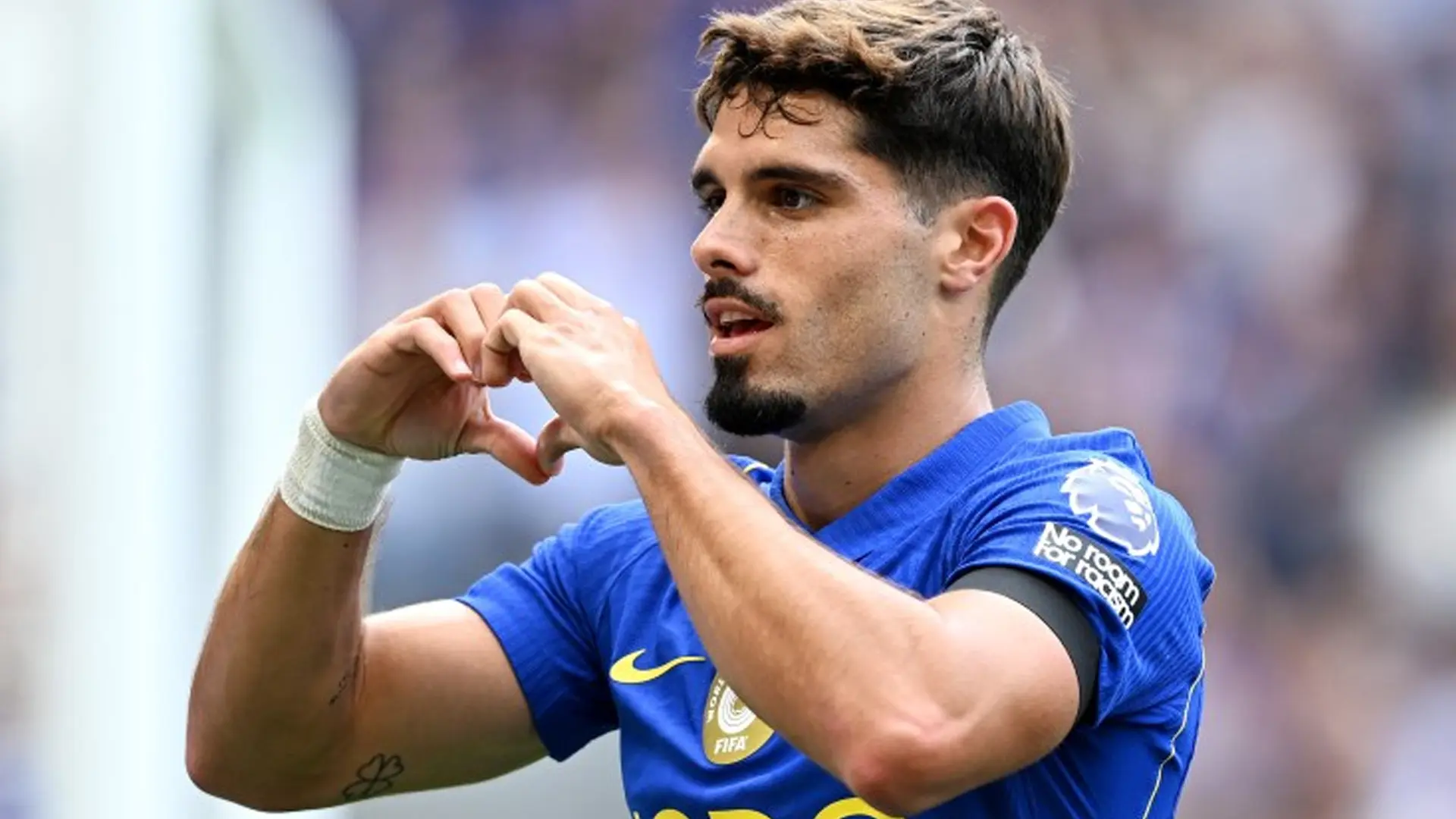Xabi Alonso on Pedro Neto’s Chelsea Future: ‘In Football, I Don’t Guarantee Anything’