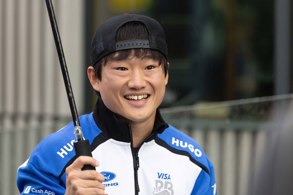 Yuki Tsunoda Pitches F1 Return With “Call me, please!” After Impressive Dutch GP