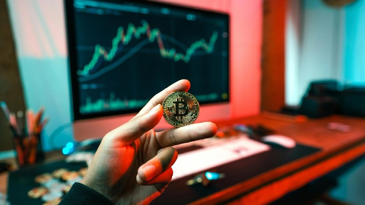 AI Coding Slashes Quantum-Safe Bitcoin Transaction Cost Estimate from $320 to $66 in One Week