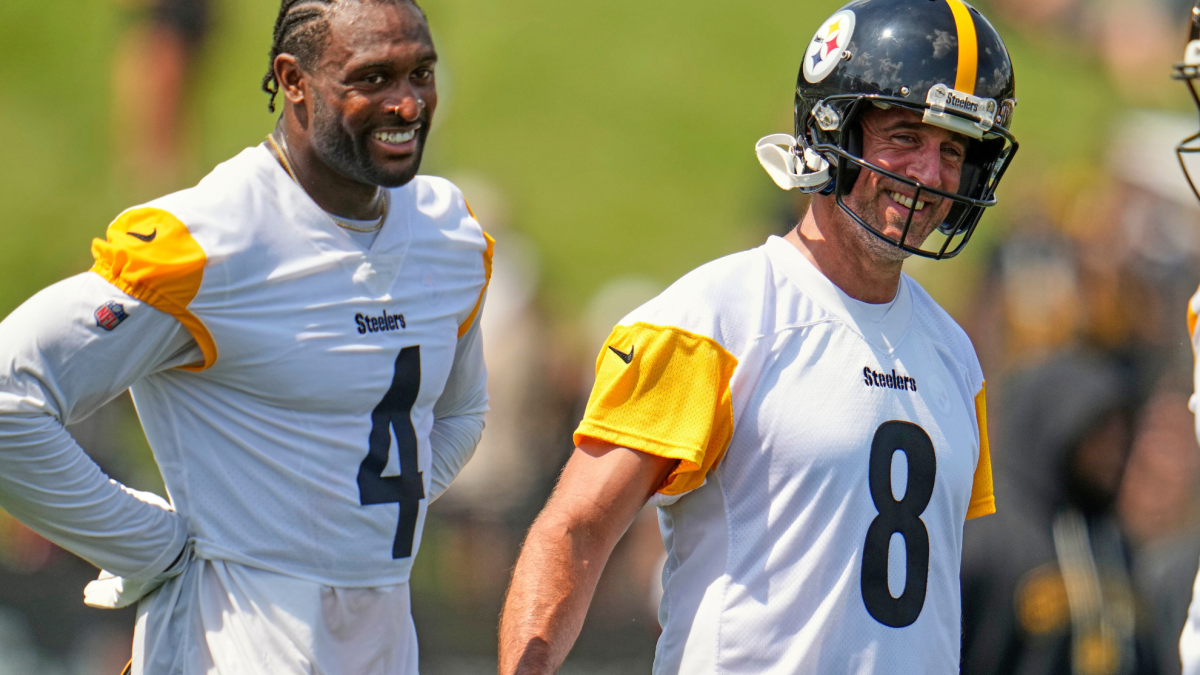 Aaron Rodgers Fills DK Metcalf’s Mind with Agartha Theories: Why Steelers Players Believe