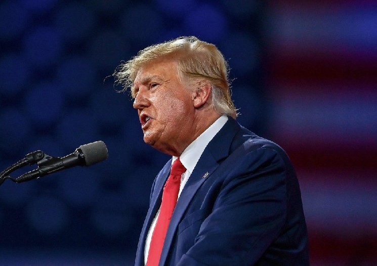 BREAKING: Donald Trump Weighs Appointing Ripple (XRP) Foe as AI Czar