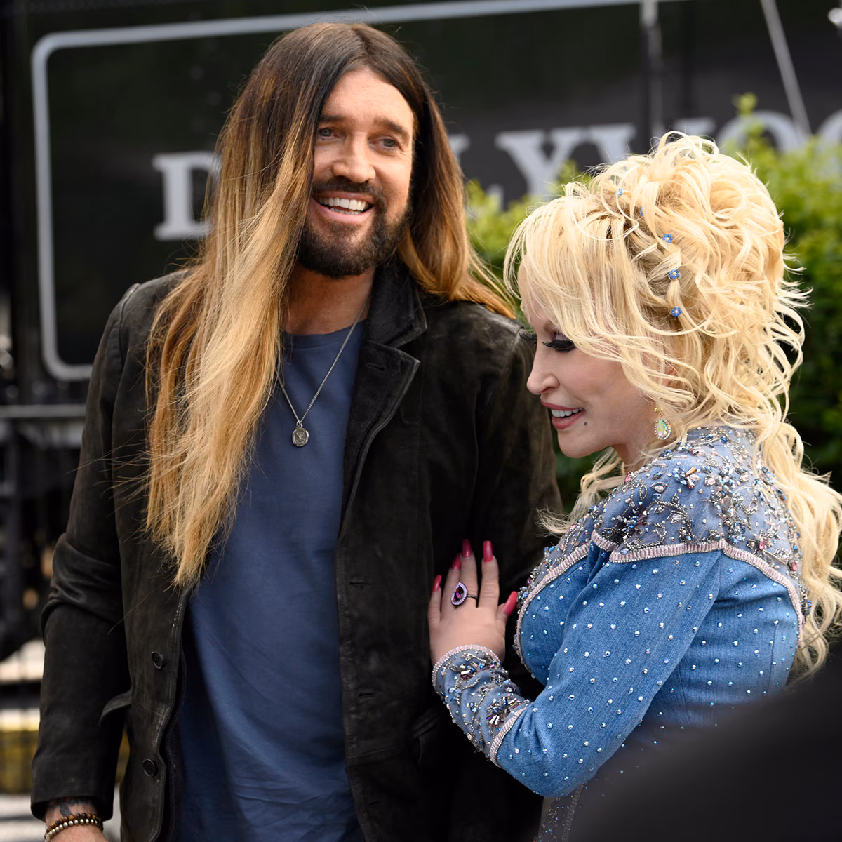 Billy Ray Cyrus Shares Never-Before-Seen Letter From Dolly Parton