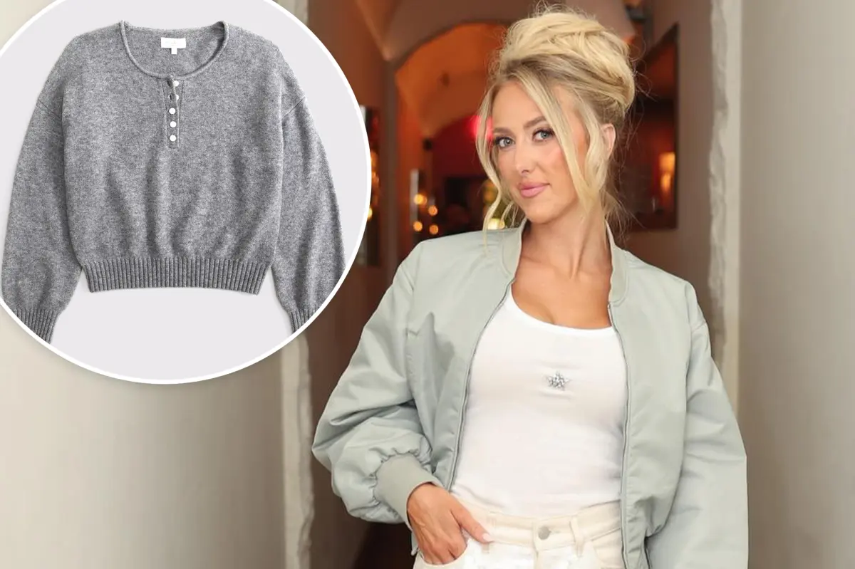 Brittany Mahomes Declared Chic Abercrombie Sweater a ‘Fall Favorite’