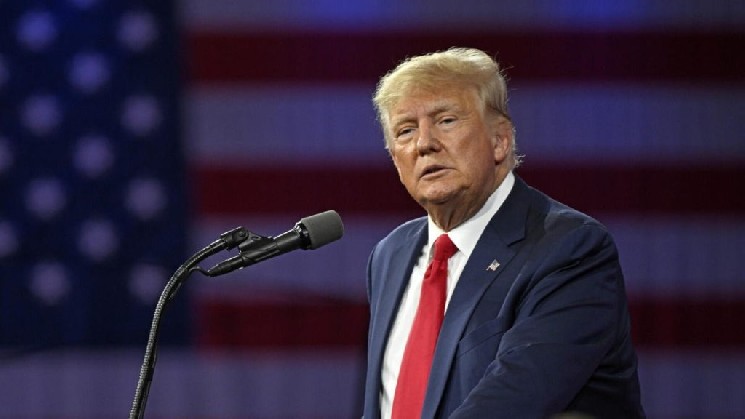 Donald Trump’s Single Word Sparks 300% Altcoin Surge