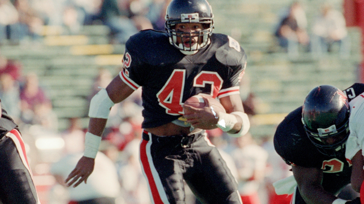 Former NFL star LeShon Johnson sentenced to 5 years in prison for brutal Oklahoma dogfighting ring