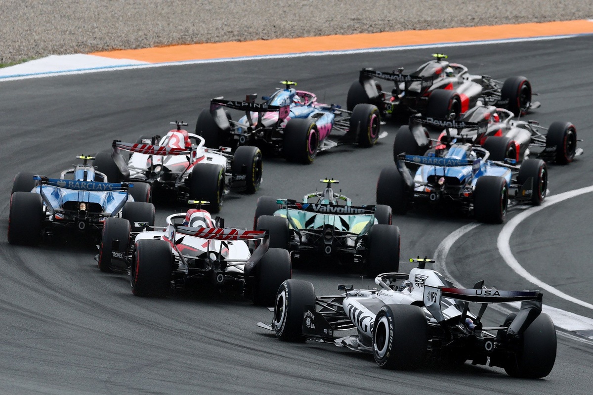 Formula 1 Urged to Rethink Sprint Points System as 2027 Calendar Expands