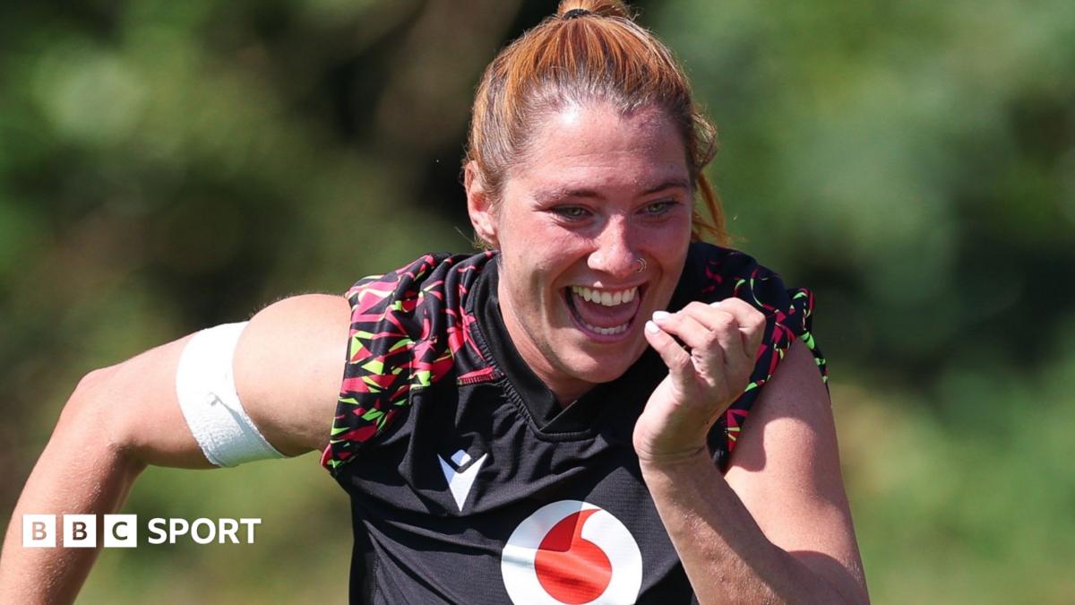 Georgia Evans: A Title, a Ring, and an IVF Eye-Opener Define Wales Forward’s Whirlwind Year