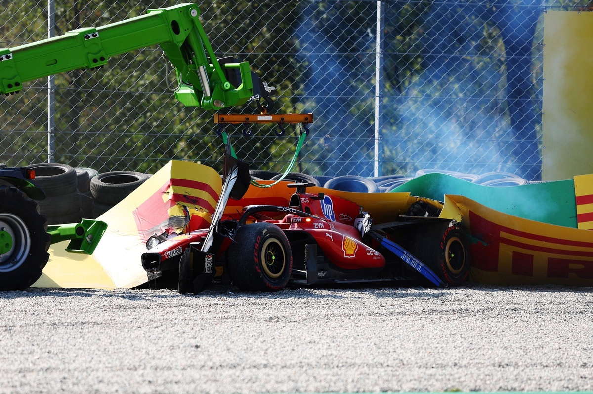 Huge crash knocks Charles Leclerc out of F1 Italian GP