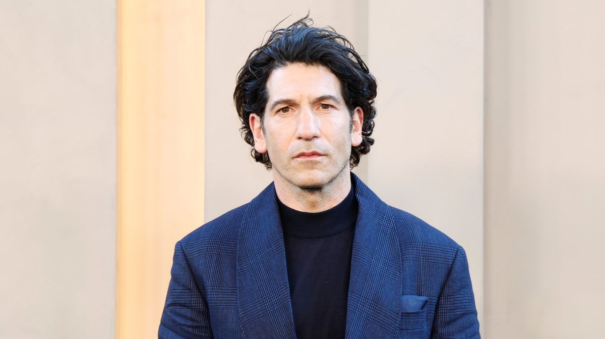 Jon Bernthal Reveals He Had ‘gun put to his head’ While Living in Moscow