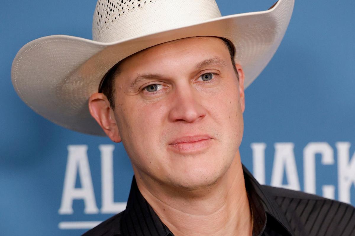 Jon Pardi Gives Candid Update After Divorce