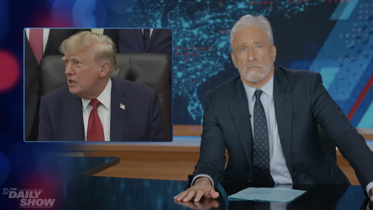 Jon Stewart Reacts to Trump’s White House Ban on CNN