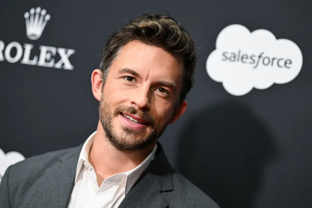 Jonathan Bailey Drops Out of London Revival of ‘Sunday in the Park With George’