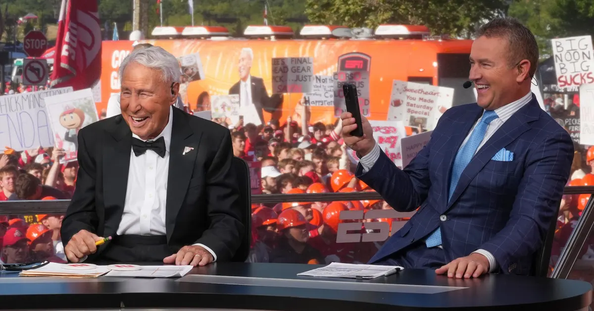 Kirk Herbstreit Recounts ‘Emotional’ Meeting With Lee Corso