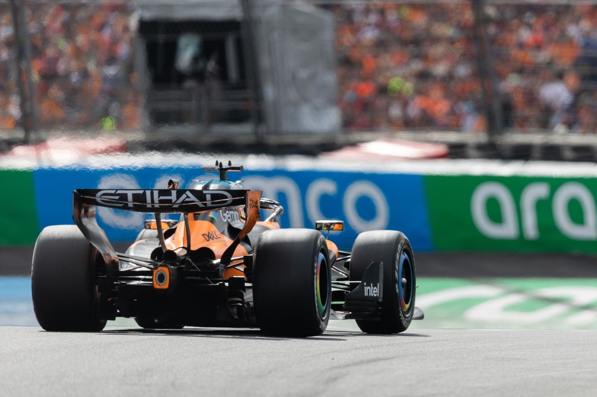 McLaren to Run Rotating F1 Rear Wing in Italy, Calls It an H-Wing