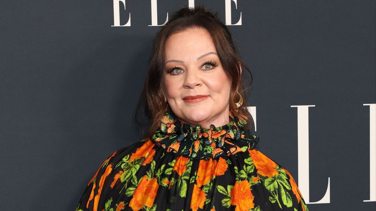 Melissa McCarthy Shares Theory on JonBenét Ramsey’s Killer Ahead of Portraying Her Mother