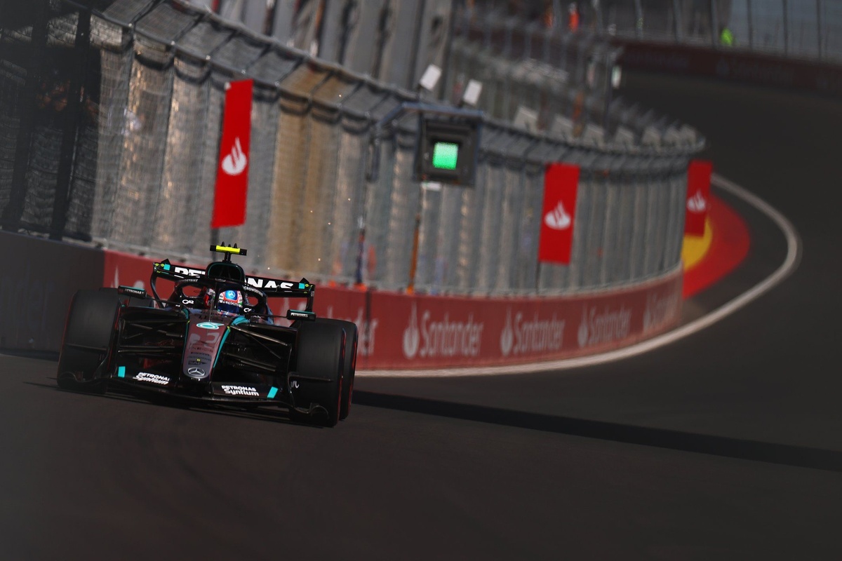 Mercedes Leads Long-Run Pace in F1 Spanish GP Practice