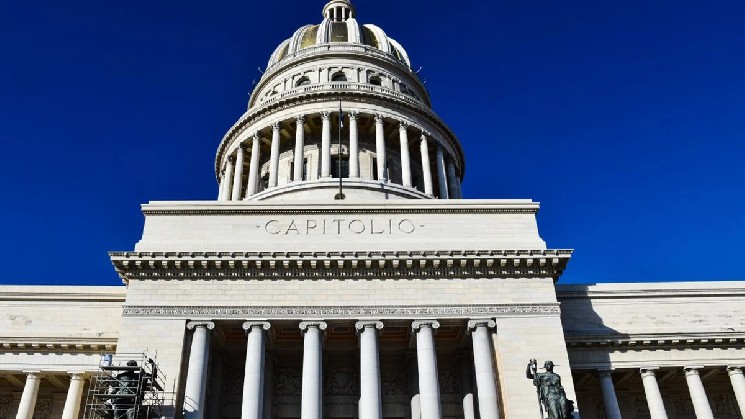 SEC Setback as CLARITY Act Fails to Advance in Senate