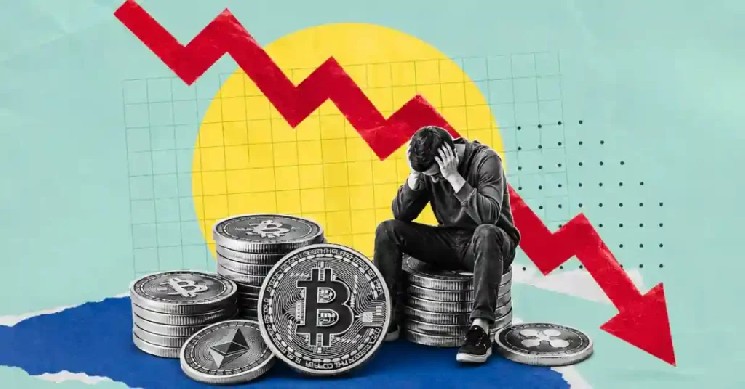 Why Crypto Market Is Falling Today: Bitcoin and Altcoins Under Pressure