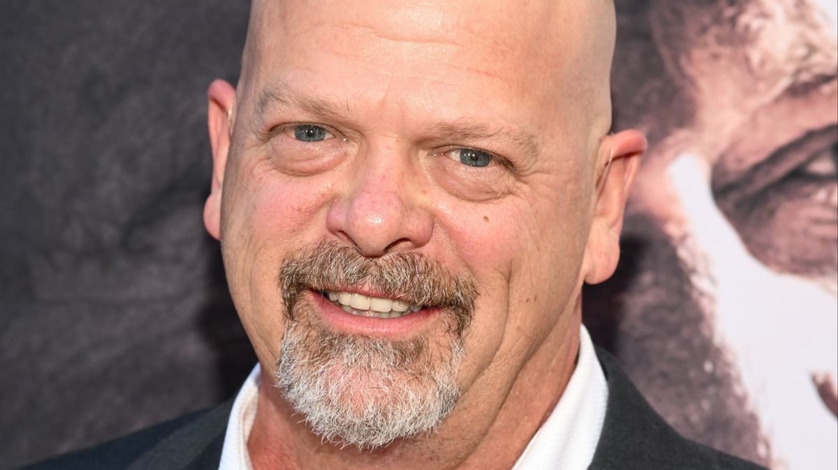 Pawn Stars’ Rick Harrison Undergoes Emergency Surgery
